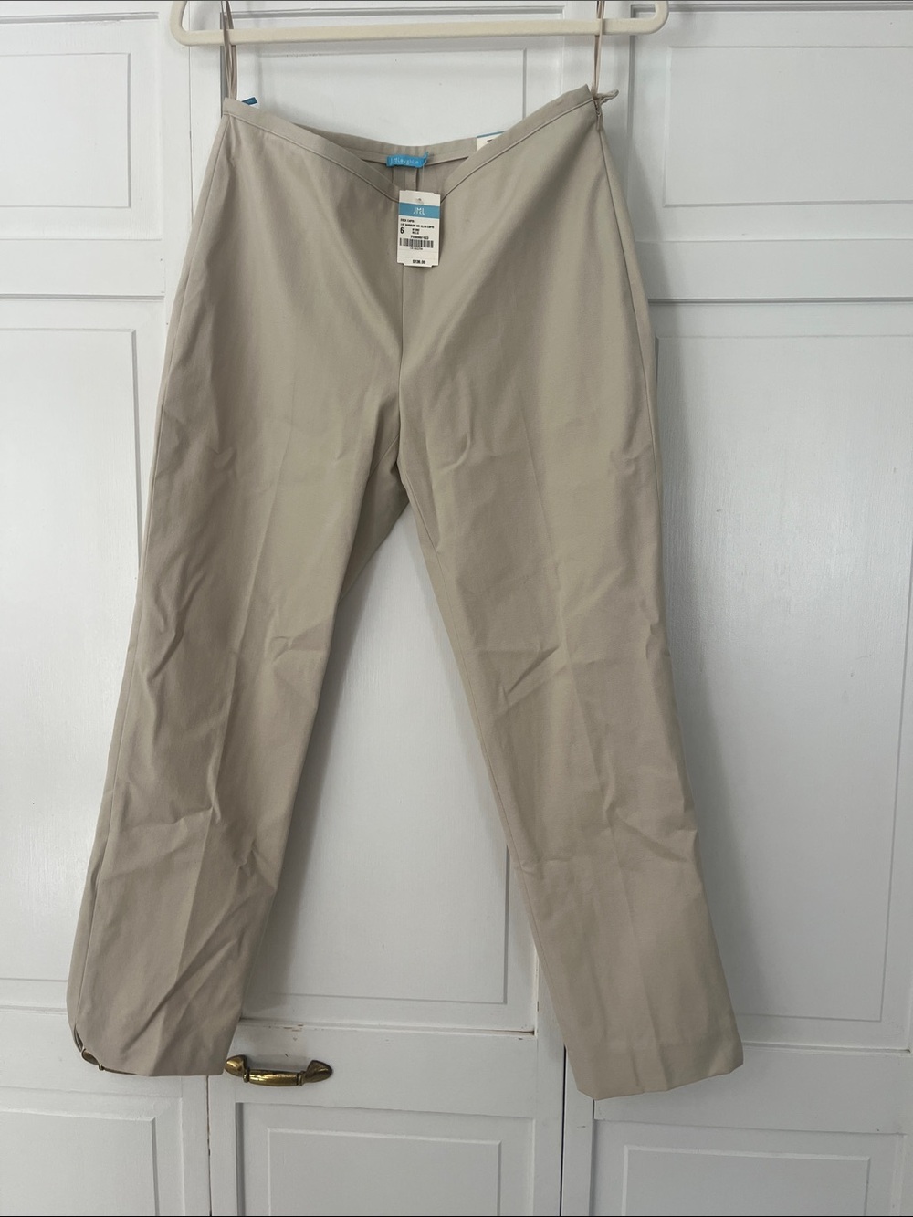 J McLaughlin Beige Dock Capri Pant New Size 6